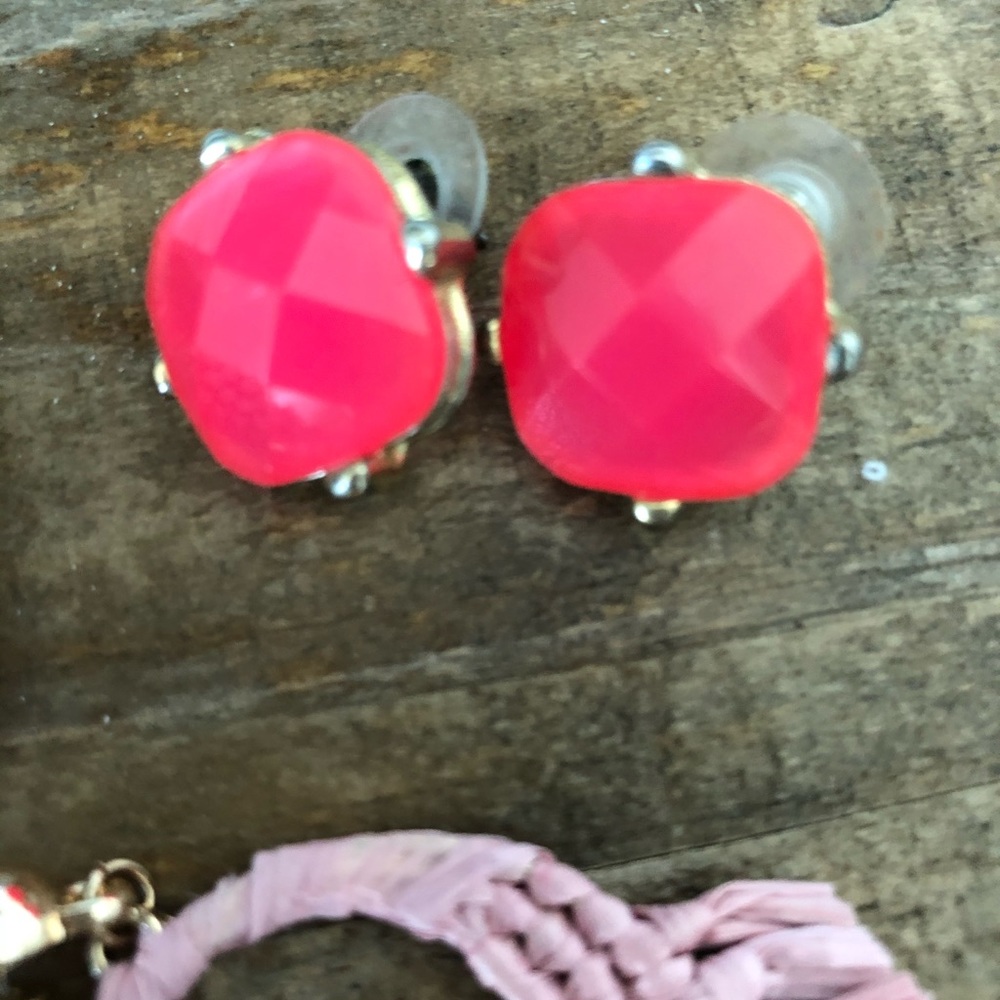 Earrings - Picture 8 of 8
